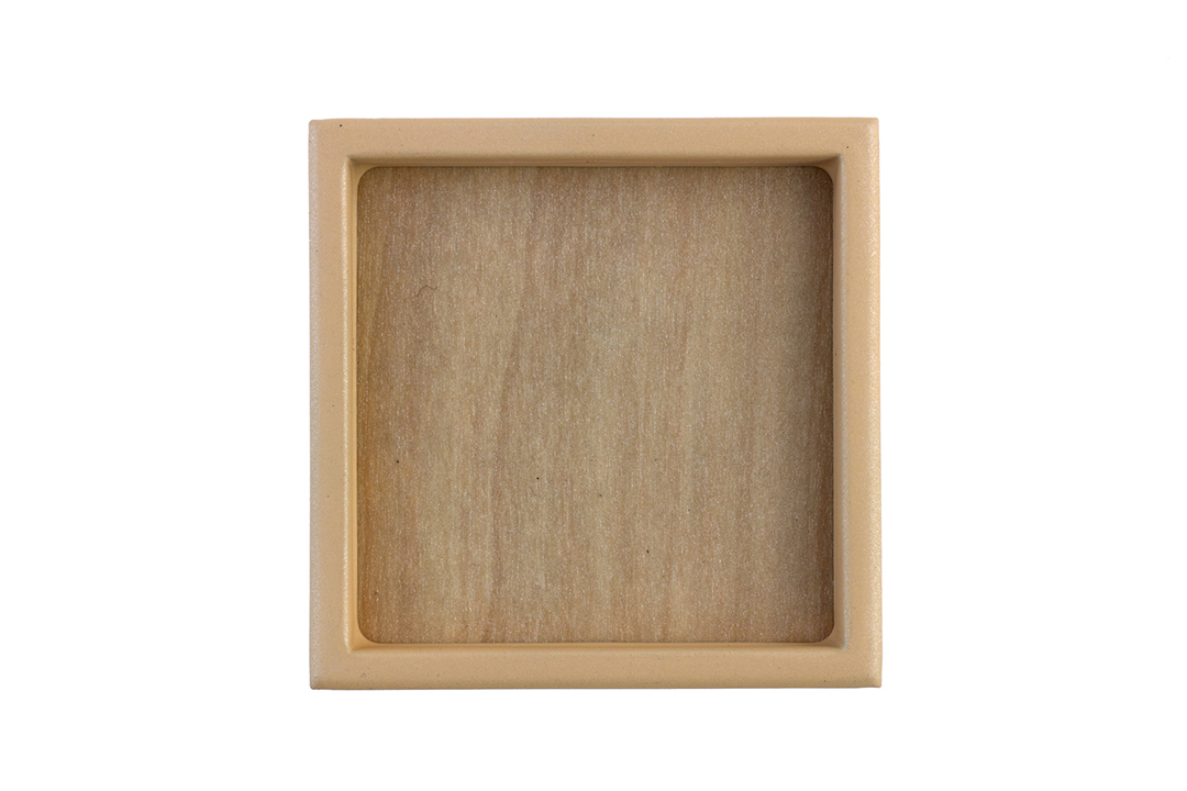 フレルテ 04‐448 深口襖引手 真鍮製 ウッディ四方角 穴有 メープルパール